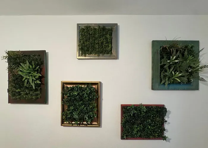 Old Town Apartment *